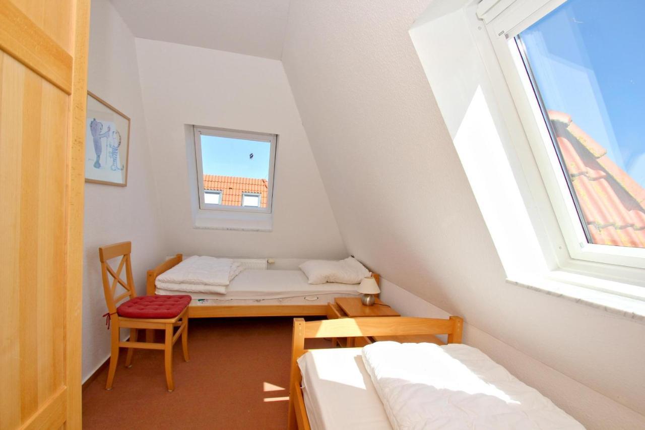 Hafennahe Ferienwohnung Mit Balkon Und Meerblick - Hafenhaeuser Wiek Wohnung 06 Wiek auf Rügen Εξωτερικό φωτογραφία