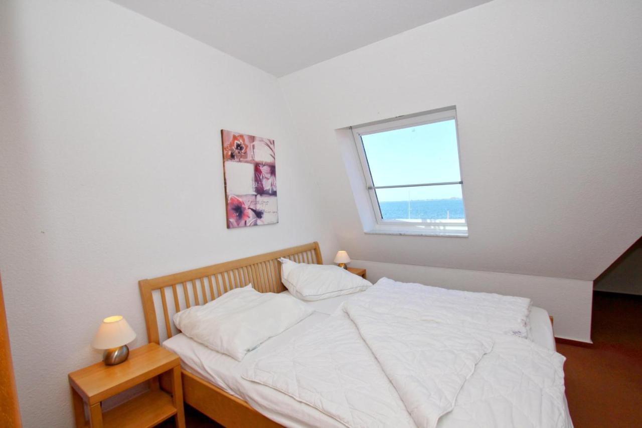 Hafennahe Ferienwohnung Mit Balkon Und Meerblick - Hafenhaeuser Wiek Wohnung 06 Wiek auf Rügen Εξωτερικό φωτογραφία